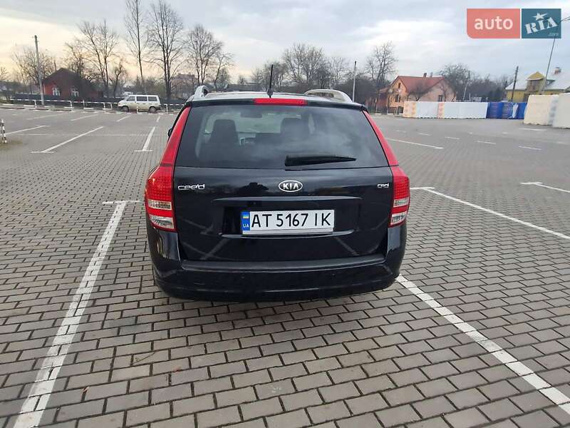 Універсал Kia Ceed 2011 в Коломиї