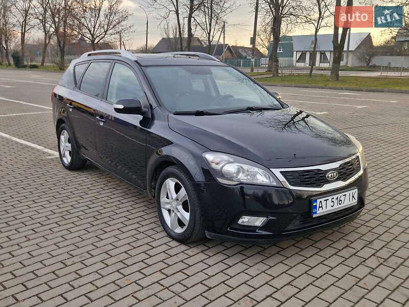 Універсал Kia Ceed 2011 в Коломиї