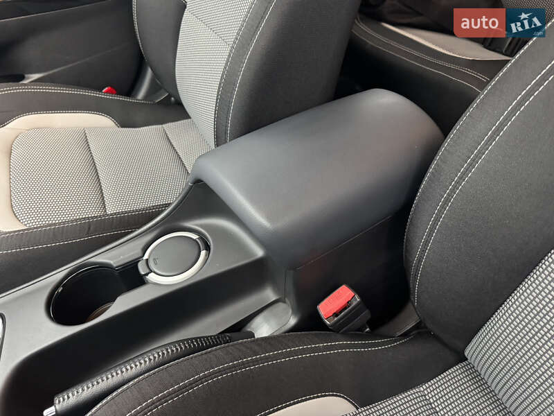 Хетчбек Kia Ceed 2015 в Києві