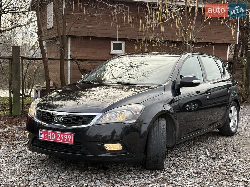 Хэтчбек Kia Ceed 2011 в Белой Церкви