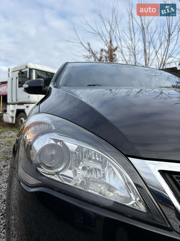 Хэтчбек Kia Ceed 2011 в Белой Церкви