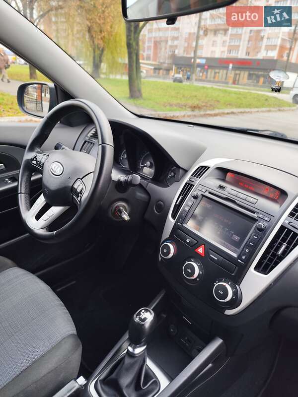 Универсал Kia Ceed 2009 в Белой Церкви фото 30 Универсал Kia Ceed 2009 в Белой Церкви