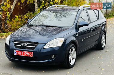 Универсал Kia Ceed 2008 в Здолбунове