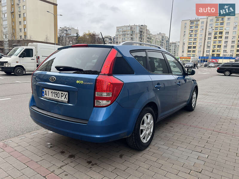 Универсал Kia Ceed 2009 в Вишневом