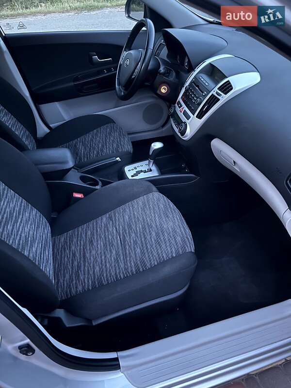 Хетчбек Kia Ceed 2007 в Ніжині