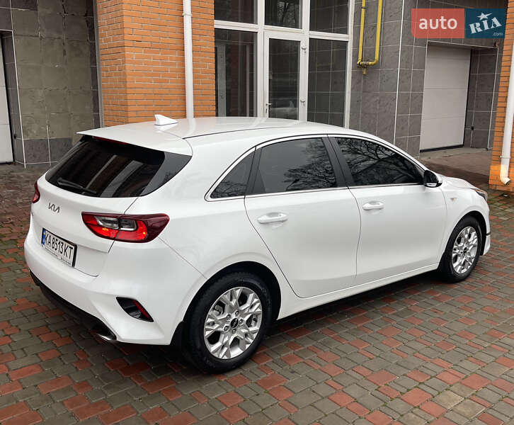 Хетчбек Kia Ceed 2023 в Києві фото 15 Хетчбек Kia Ceed 2023 в Києві