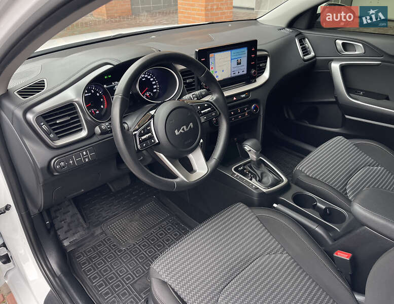 Хетчбек Kia Ceed 2023 в Києві фото 21 Хетчбек Kia Ceed 2023 в Києві