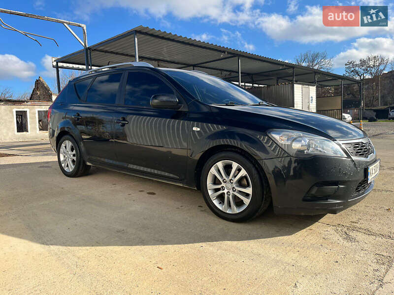 Универсал Kia Ceed 2009 в Николаеве фото 3 Универсал Kia Ceed 2009 в Николаеве