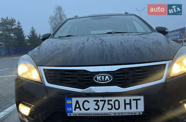 Универсал Kia Ceed 2011 в Ковеле