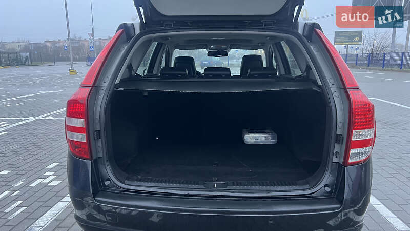 Універсал Kia Ceed 2011 в Ковелі