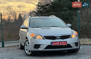 Універсал Kia Ceed 2013 в Дрогобичі