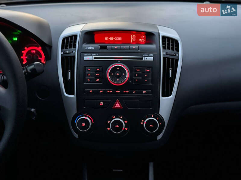 Универсал Kia Ceed 2013 в Дрогобыче фото 88 Универсал Kia Ceed 2013 в Дрогобыче