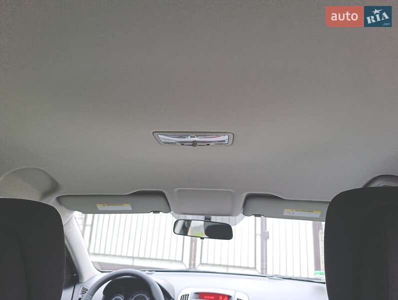 Универсал Kia Ceed 2011 в Луцке