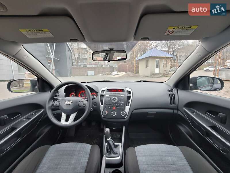 Універсал Kia Ceed 2009 в Кам'янському