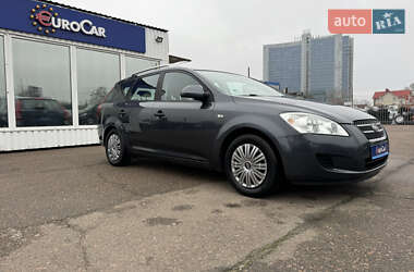 Универсал Kia Ceed 2008 в Киеве