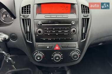 Универсал Kia Ceed 2008 в Киеве