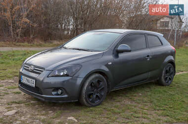 Хэтчбек Kia Ceed 2008 в Ивано-Франковске