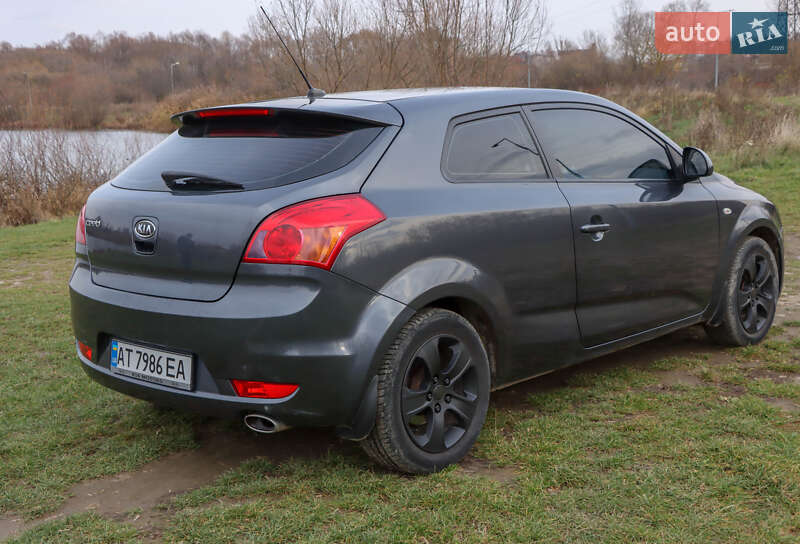 Хэтчбек Kia Ceed 2008 в Ивано-Франковске