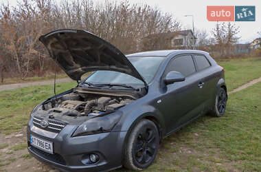 Хэтчбек Kia Ceed 2008 в Ивано-Франковске
