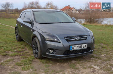 Хэтчбек Kia Ceed 2008 в Ивано-Франковске
