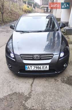 Хэтчбек Kia Ceed 2008 в Ивано-Франковске