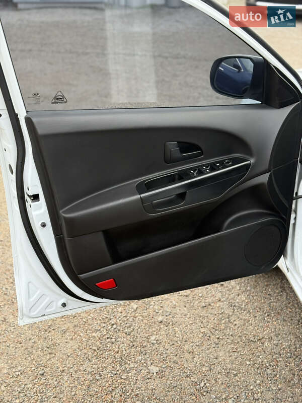 Универсал Kia Ceed 2010 в Кропивницком