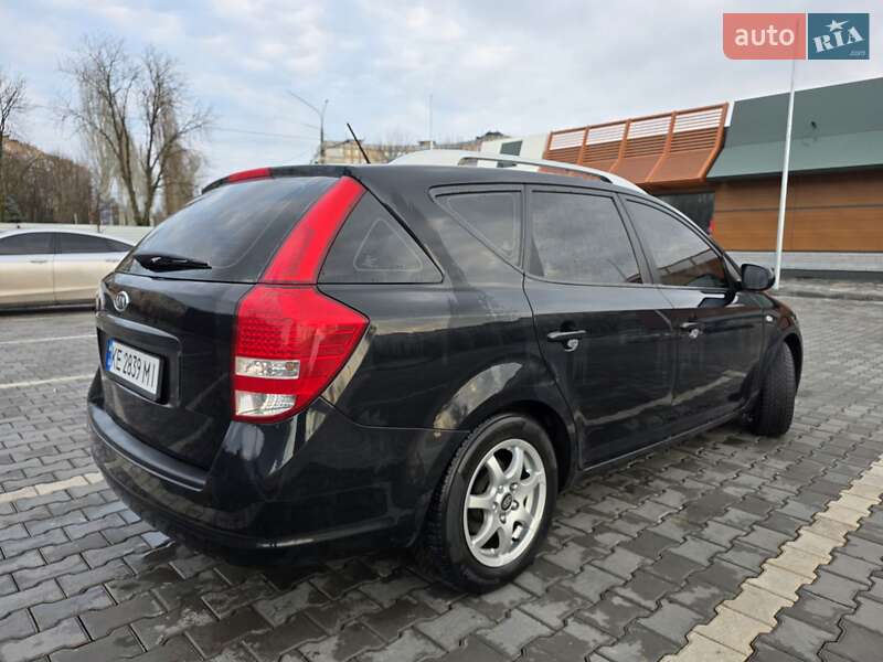 Універсал Kia Ceed 2010 в Кривому Розі