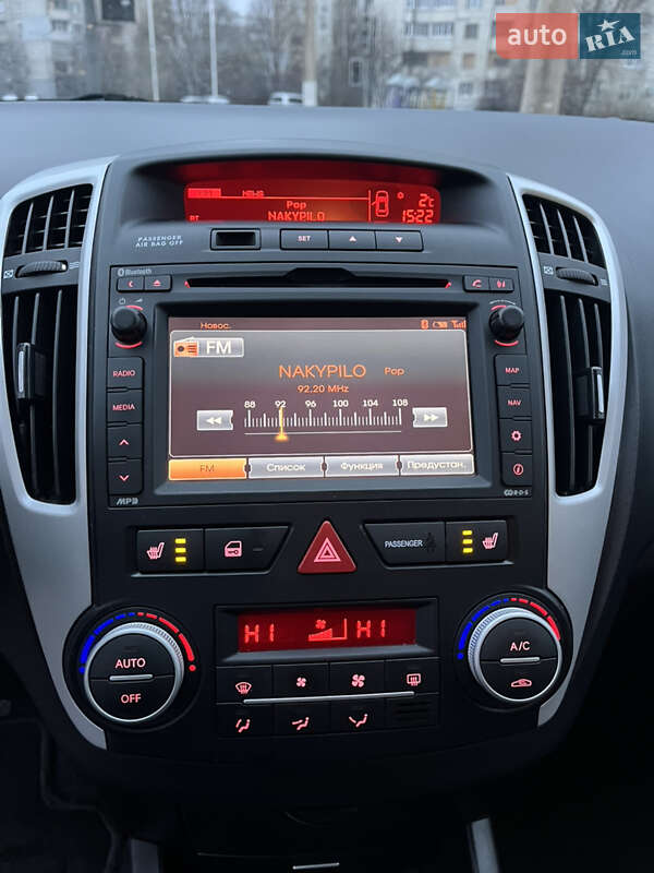 Универсал Kia Ceed 2012 в Харькове