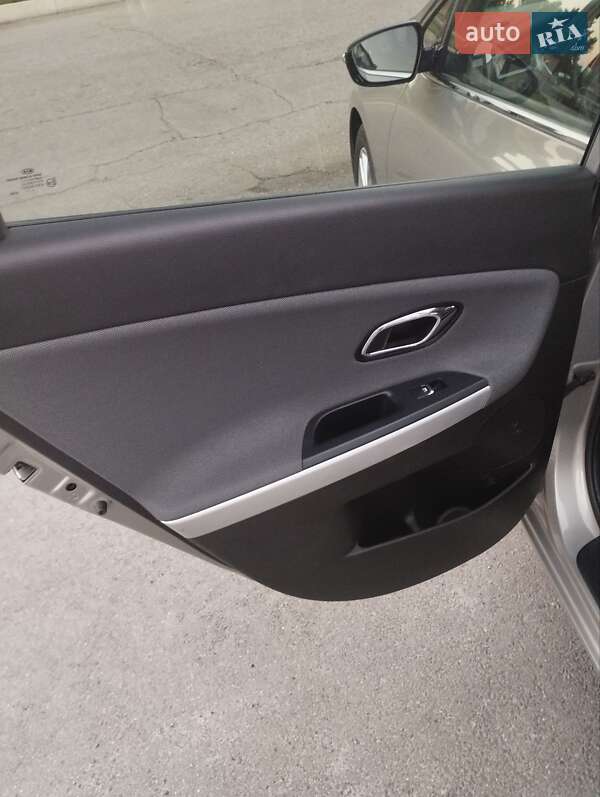 Универсал Kia Ceed 2016 в Черновцах фото 37 Универсал Kia Ceed 2016 в Черновцах