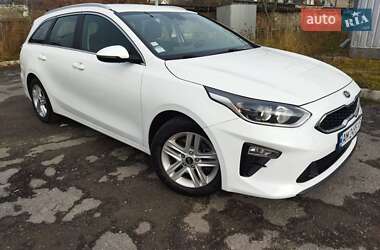 Универсал Kia Ceed 2021 в Звягеле