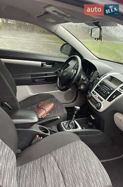 Хэтчбек Kia Ceed 2008 в Дрогобыче