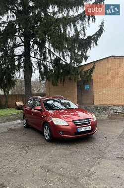 Универсал Kia Ceed 2009 в Ромнах