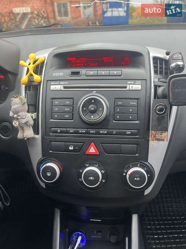 Хетчбек Kia Ceed 2010 в Ніжині