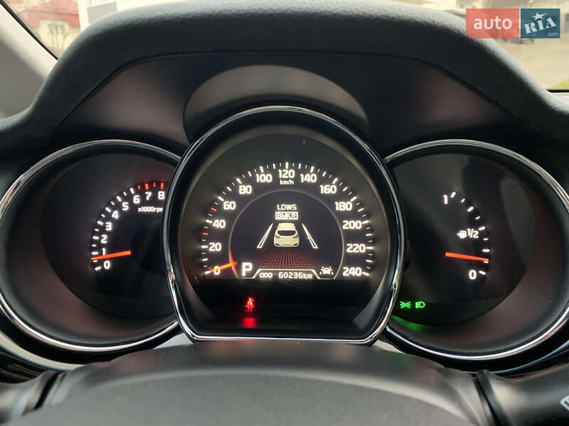 Хэтчбек Kia Ceed 2012 в Львове