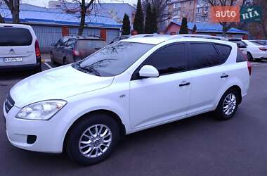 Универсал Kia Ceed 2008 в Святопетровское