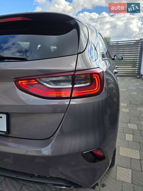 Хэтчбек Kia Ceed 2019 в Сарнах