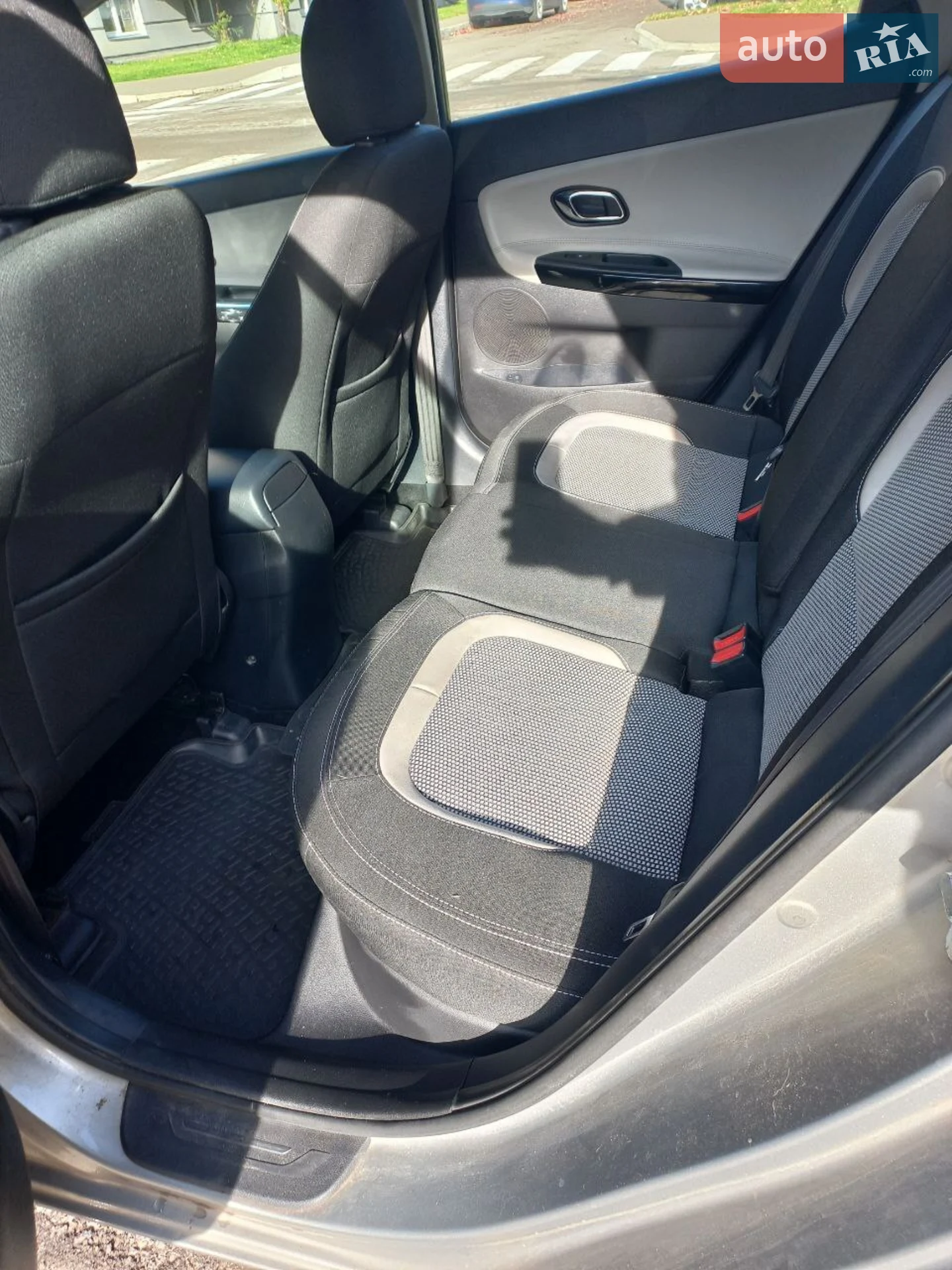 2013 Kia Cee'd - мініатюра 13