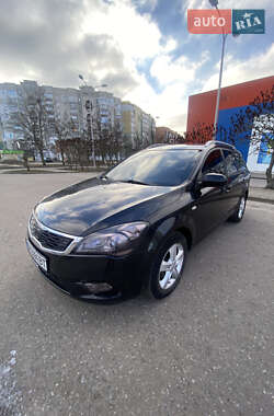 Універсал Kia Ceed 2009 в Сумах