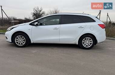 Універсал Kia Ceed 2013 в Дніпрі