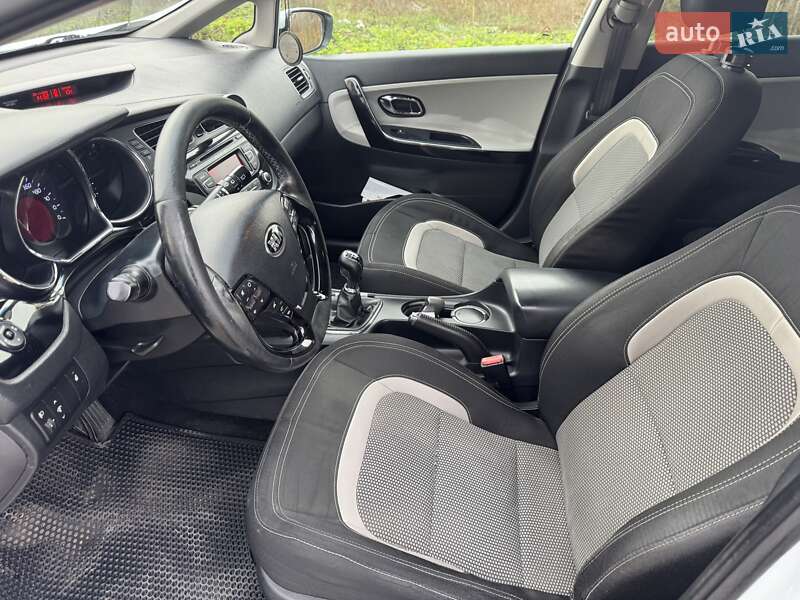 Универсал Kia Ceed 2013 в Днепре фото 19 Универсал Kia Ceed 2013 в Днепре