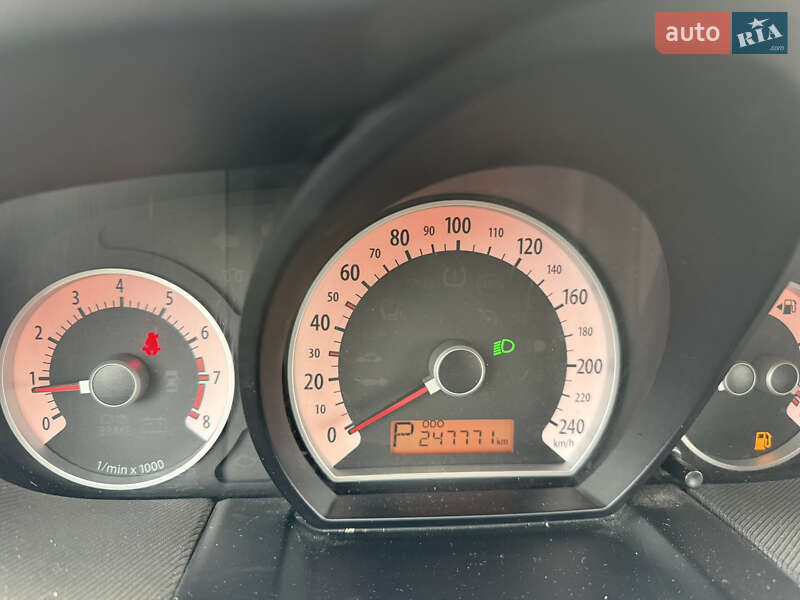 Хэтчбек Kia Ceed 2008 в Киеве фото 11 Хэтчбек Kia Ceed 2008 в Киеве