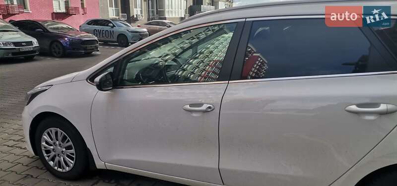 Универсал Kia Ceed 2016 в Одессе