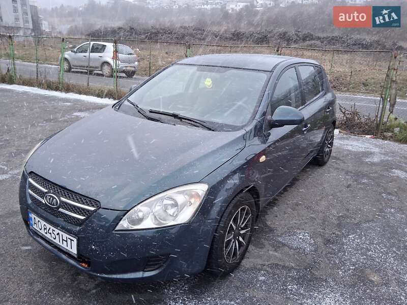 2008 KIA Ceed, VIN Y6LFF24429L008318:plate — фото 1 (autoria)
