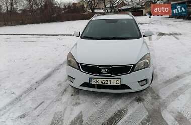 Універсал Kia Ceed 2012 в Рівному