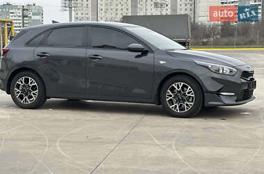Хэтчбек Kia Ceed 2022 в Запорожье