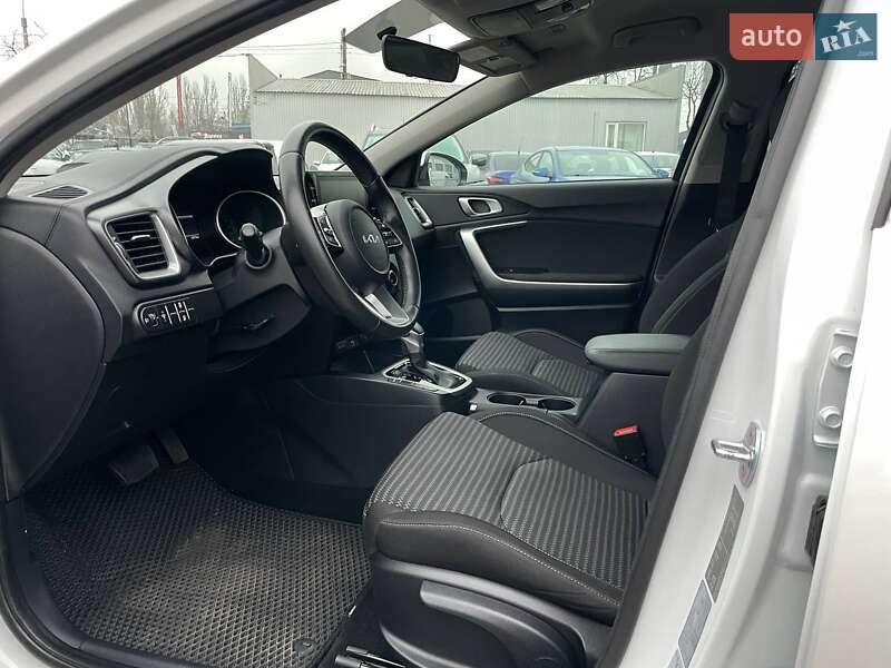 Универсал Kia Ceed 2022 в Киеве