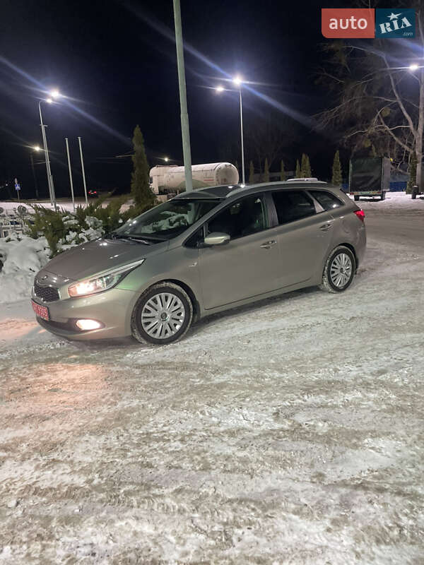 Універсал Kia Ceed 2013 в Житомирі