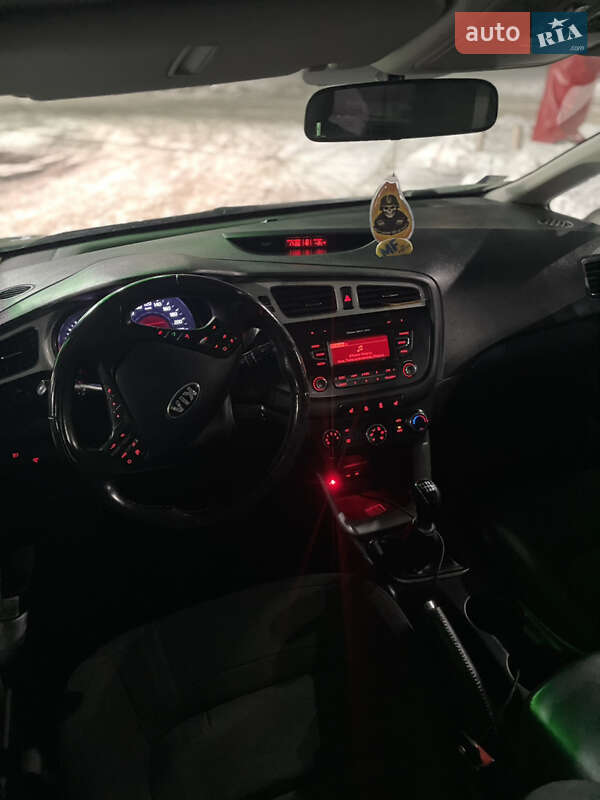 Універсал Kia Ceed 2013 в Житомирі