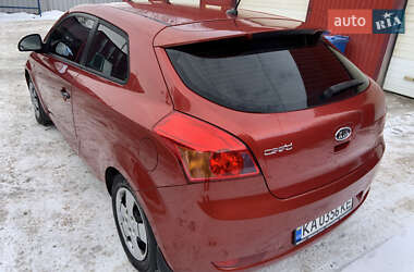 Хэтчбек Kia Ceed 2008 в Киеве