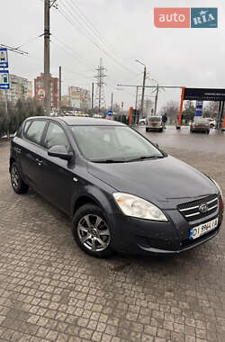 Хэтчбек Kia Ceed 2007 в Полтаве